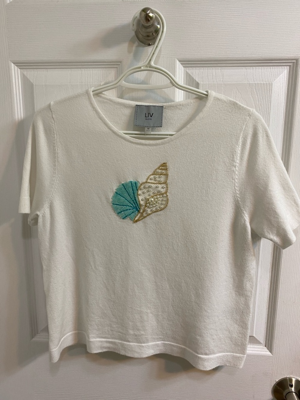 Liv Milano White Seashell Beaded Pearls Short Sleeve Sweater Women’s Medium